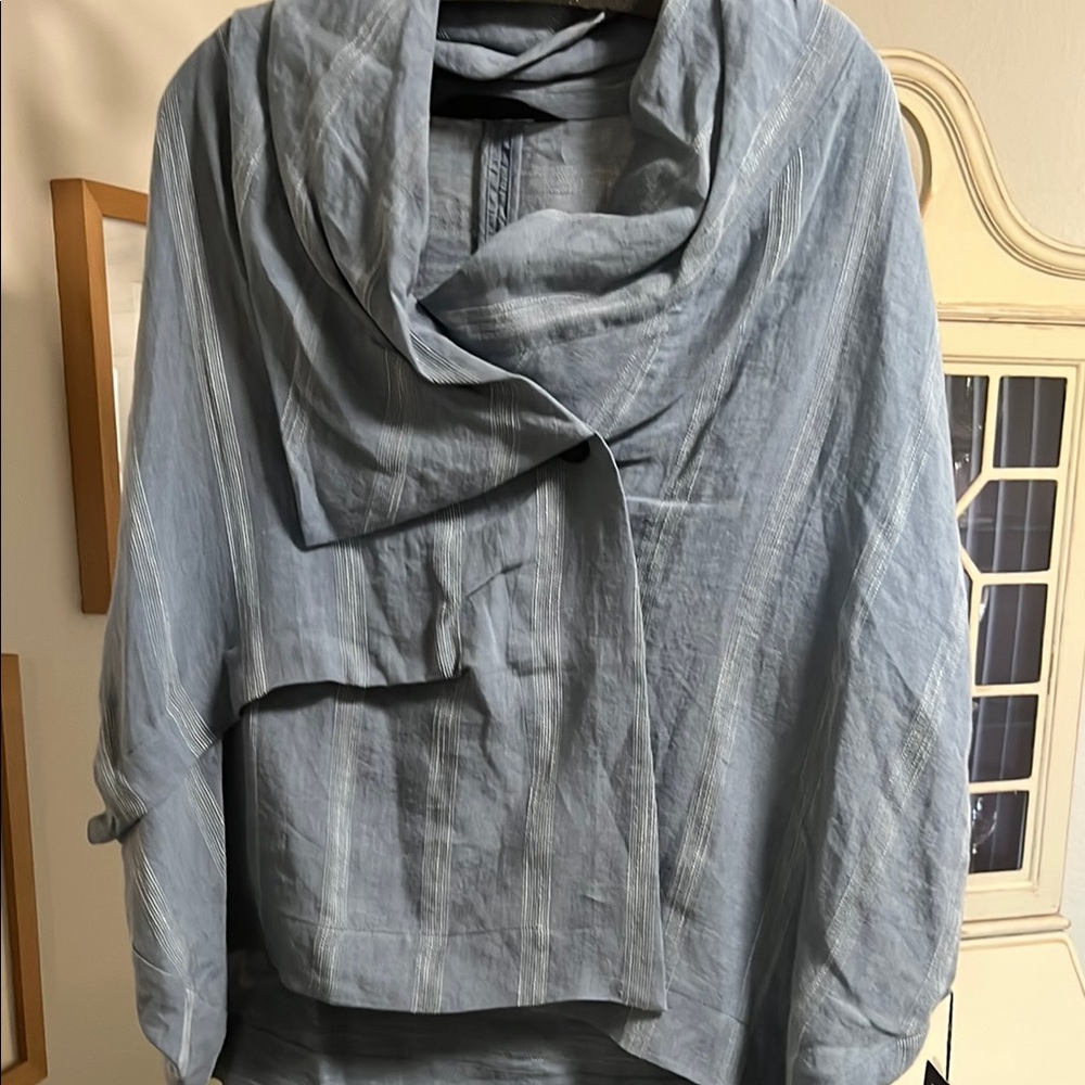 Moyuru Blue Capris